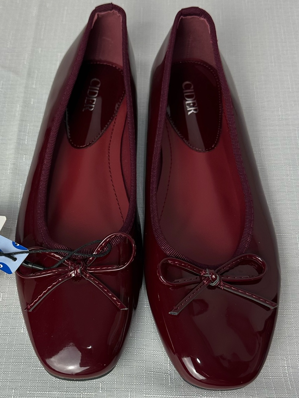 NWT Cider Dark Red Ballet Flats Size 39